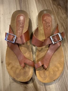Yokono sandals